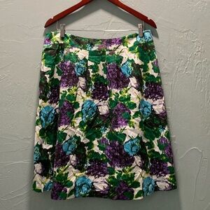 Ann Taylor-NWT
Skirt